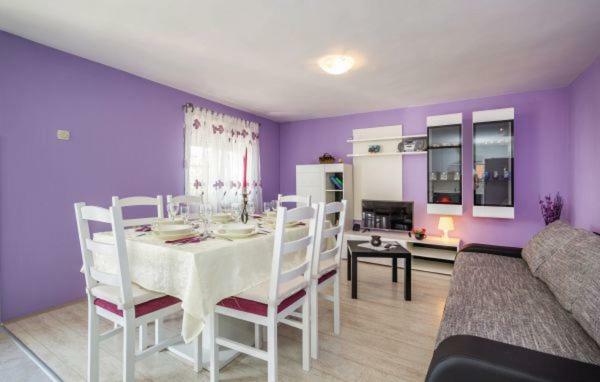 Holiday Home Rudelic Lukovo Sugarje Luaran gambar